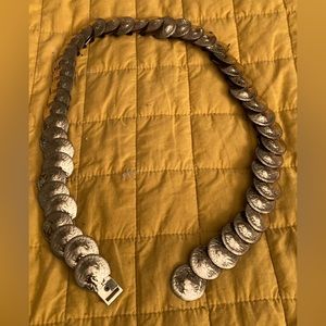 Vintage 80s Belt Gold Tone Stretch Metal Belt